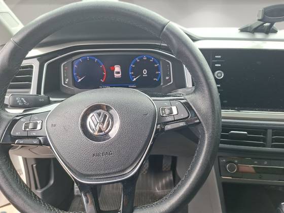 VOLKSWAGEN VIRTUS 1.0 200 TSI HIGHLINE AUTOMÁTICO VOLKSWAGEN VIRTUS 1.0 200 TSI HIGHLINE AUTOMÁTICO